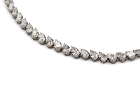White gold necklace with diamonds