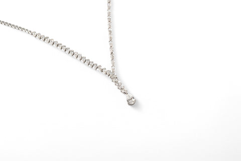 White gold necklace with diamonds