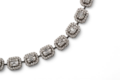 Adjustable 18 Kt white gold necklace with diamonds
