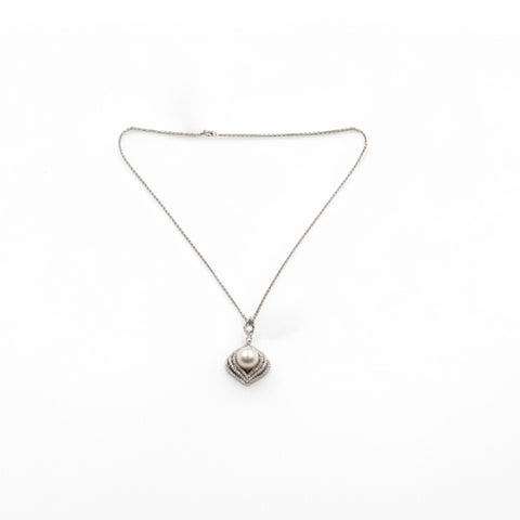 18 Kt white gold necklace with pearl and diamonds
