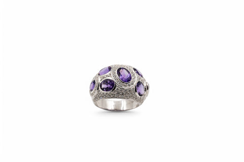 18 Kt gold ring with diamond and amethyst