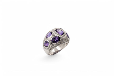 18 Kt gold ring with diamond and amethyst