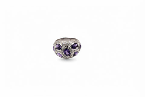 18 Kt gold ring with diamond and amethyst