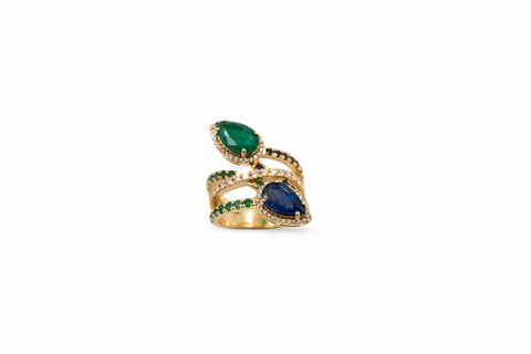 18 kt gold ring with diamonds and emerald and sapphire