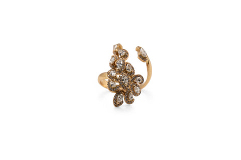 18 kt gold diamond ring