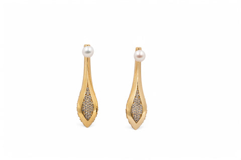 18 Kt yellow gold earrings with diamonds