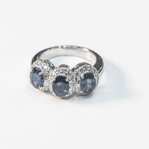 Majestic Sapphire Ring with White Diamonds