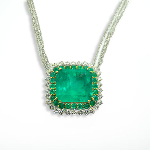Emerald Stone Necklace with White Diamonds - Shami Jewelry