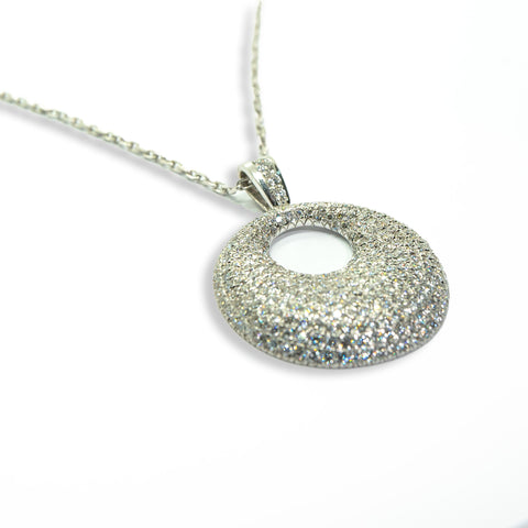 Round Diamond Pendant in White Gold - Shami Jewelry