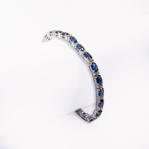 Oval-Shaped Sapphire & White Diamonds Bracelet - Shami Jewelry