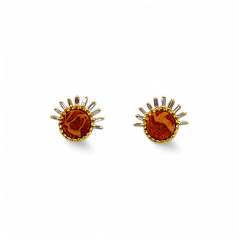 Yellow Gold Earrings with Diamond and Coral