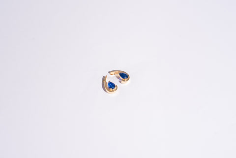 Amore Sapphire Gold Earrings