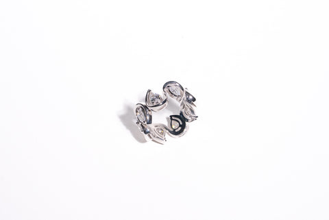 Amore Diamond Heart-line Ring
