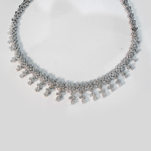 A Royal Evening Diamond Necklace